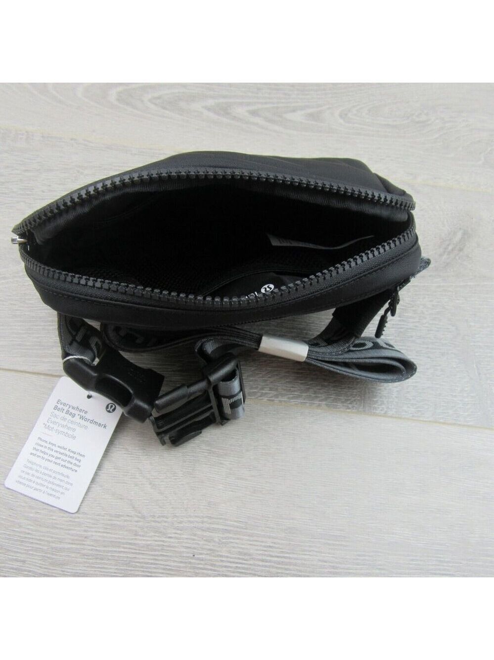 Lululemon Everywhere Belt Bag "Wordmark" Black (1L) Travel Vacation NEW - Picture 11 of 16